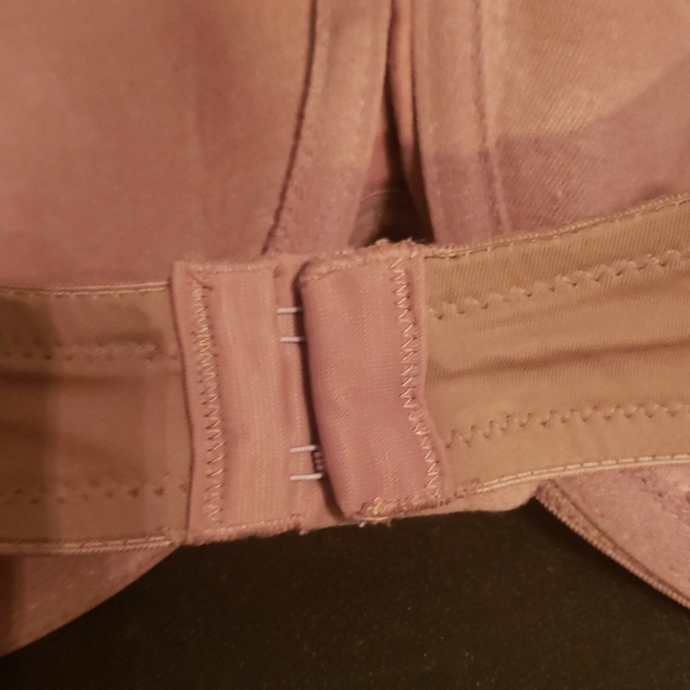 Strapless - Picture 3 of 5